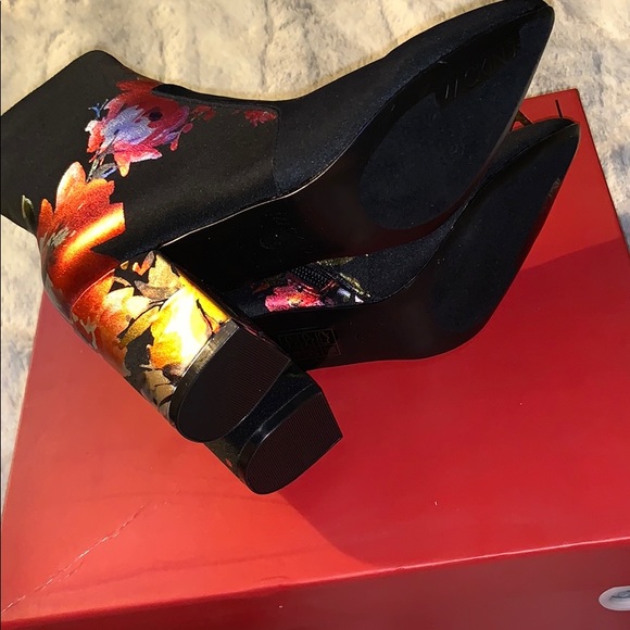 Black & Red Metallic Floral Ankle Sock Boots - Picture 7 of 8